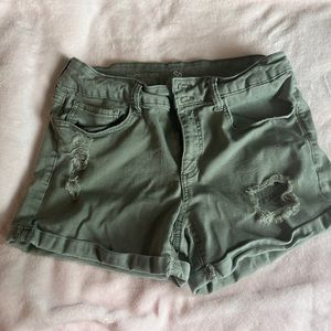 So favorite midi short size 11